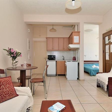 Markos Apartments 2 Stoupa Bagian luar foto